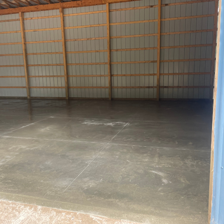 Poll bar & Floors in Genesee (4)